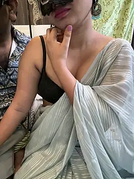 Snapshot of Magical-Couple-telugu chatting on 12/21/24, 12:09 Magical-Couple-telugu online show from 12/21/24, 12:09