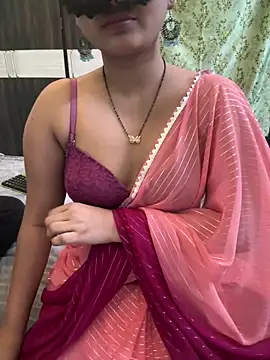 Snapshot of Magical-Couple-telugu chatting on 01/30/25, 02:25 Magical-Couple-telugu online show from 01/30/25, 02:25