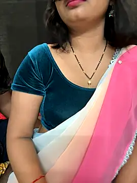 Snapshot of Magical-Couple-telugu chatting on 10/30/25, 02:35 Magical-Couple-telugu online show from 10/30/25, 02:35