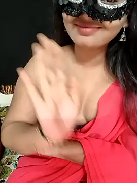 Snapshot of Magical-Couple-telugu chatting on 04/12/26, 04:12 Magical-Couple-telugu online show from 04/12/26, 04:12