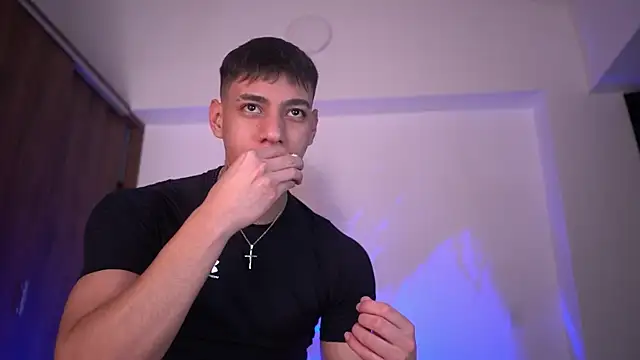 Snapshot of Josep_Davies chatting on 12/04/25, 10:51 Josep Davies online show from 12/04/25, 10:51