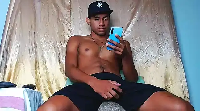 Snapshot of DanteSantoro chatting on 01/20/25, 12:39 DanteSantoro online show from 01/20/25, 12:39