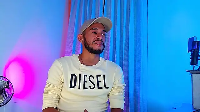 Snapshot of DanteSantoro chatting on 03/30/26, 11:28 DanteSantoro online show from 03/30/26, 11:28