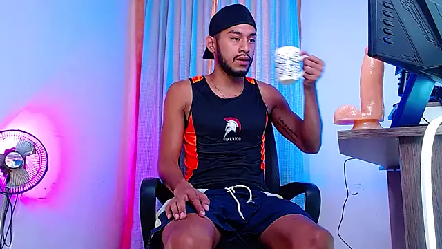 Snapshot of DanteSantoro chatting on 04/08/26, 11:54 DanteSantoro online show from 04/08/26, 11:54