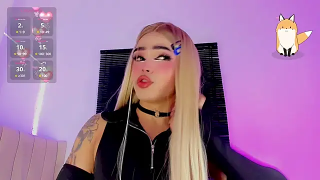 Snapshot of ladytslatina chatting on 04/18/26, 02:04 ladytslatina online show from 04/18/26, 02:04