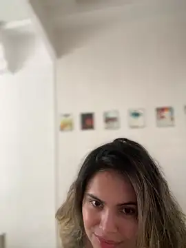 melanny10 online show from 01/24/25, 02:08