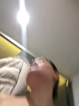 melanny10 online show from 03/22/25, 05:09