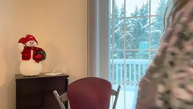 Snapshot of Milf_Goddess chatting on 01/19/25, 09:45 Milf Goddess online show from 01/19/25, 09:45