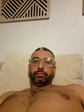 goldenhead1 online show from 02/07/26, 03:21