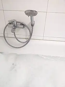 Snapshot of Loona-Lexxington chatting on 01/10/25, 06:06 Loona-Lexxington online show from 01/10/25, 06:06