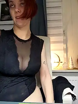 Snapshot of Loona-Lexxington chatting on 02/04/25, 06:17 Loona-Lexxington online show from 02/04/25, 06:17