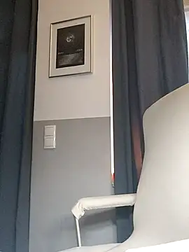 Snapshot of Loona-Lexxington chatting on 10/07/25, 03:20 Loona-Lexxington online show from 10/07/25, 03:20