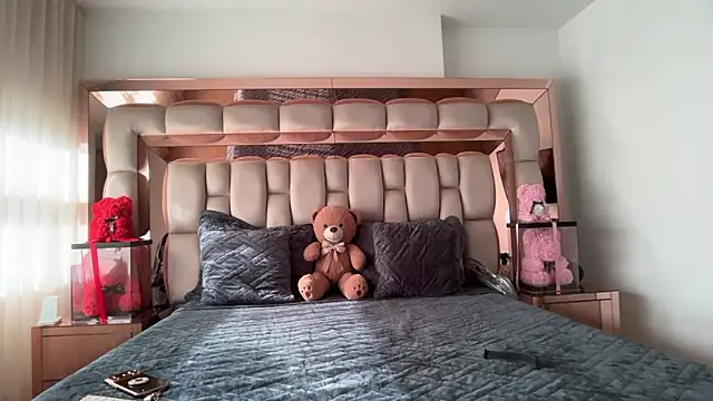 Snapshot of candy-sam28 chatting on 03/22/26, 09:18 candy-sam28 online show from 03/22/26, 09:18