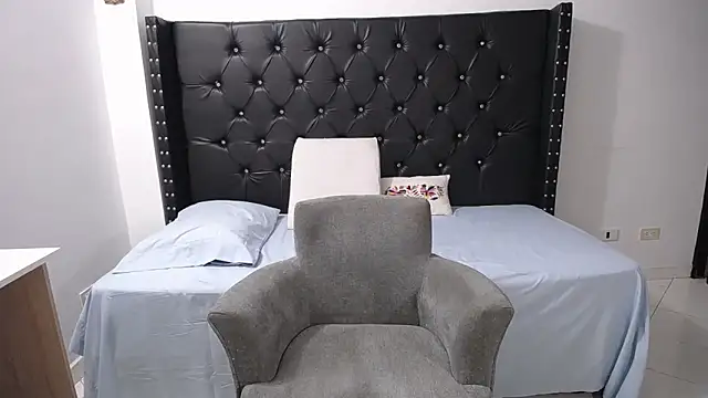 renata salinas 1 online show from 02/20/26, 09:04