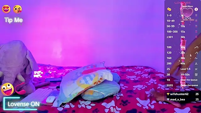 michelle explosive online show from 12/24/24, 12:11