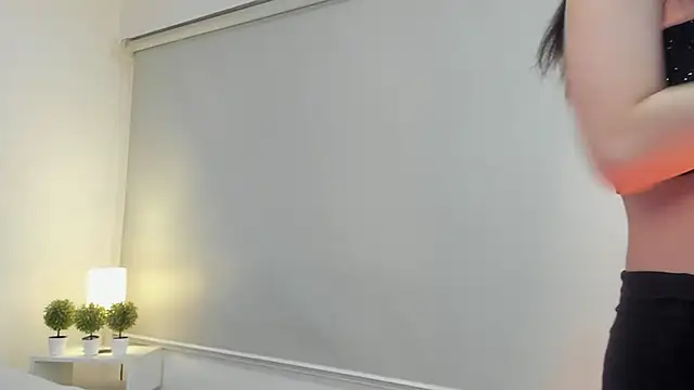 isa molly online show from 01/15/25, 10:24