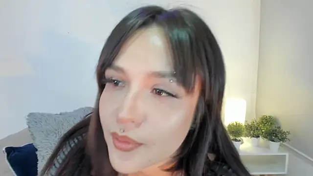 isa molly online show from 02/04/25, 09:31