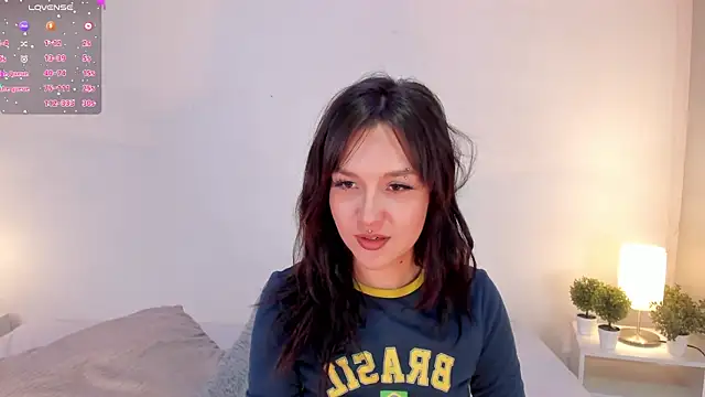 isa molly online show from 02/13/25, 10:00