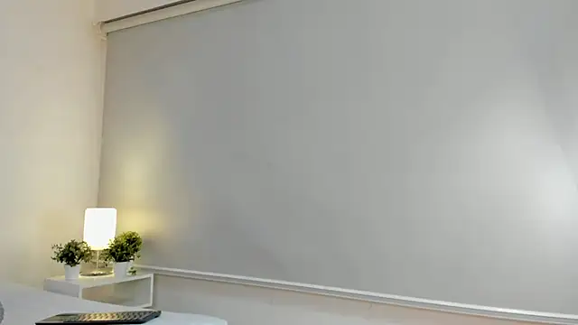 isa molly online show from 02/25/25, 09:13