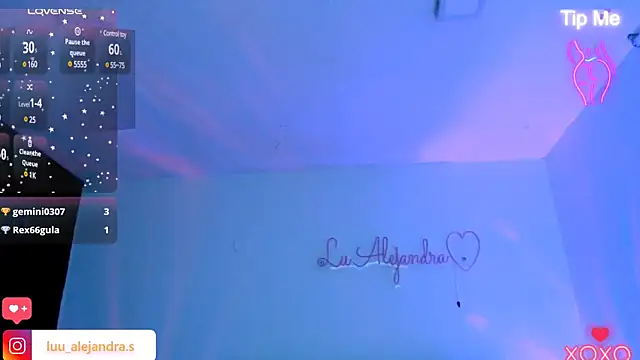 Snapshot of alee_lenoxx chatting on 01/26/25, 02:41 alee lenoxx online show from 01/26/25, 02:41