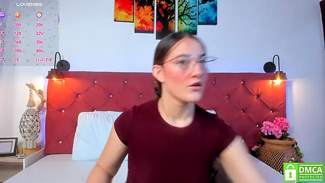 Ruth harvey  online show from 11/12/25, 01:33