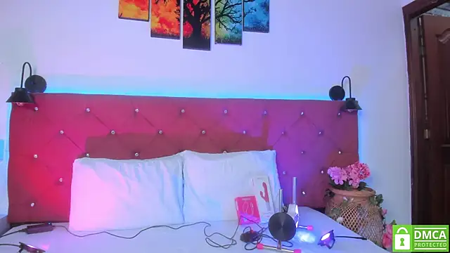 Ruth harvey  online show from 12/17/25, 01:39