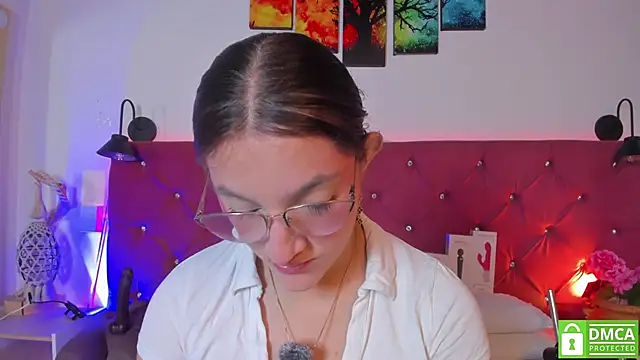 Ruth harvey  online show from 05/08/26, 01:05