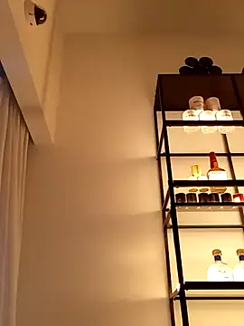 Snapshot of VitaminmanFL chatting on 12/15/24, 04:07 VitaminmanFL online show from 12/15/24, 04:07