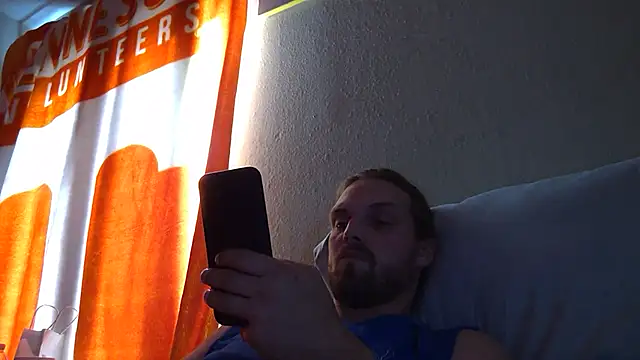 Snapshot of VitaminmanFL chatting on 12/21/24, 02:58 VitaminmanFL online show from 12/21/24, 02:58