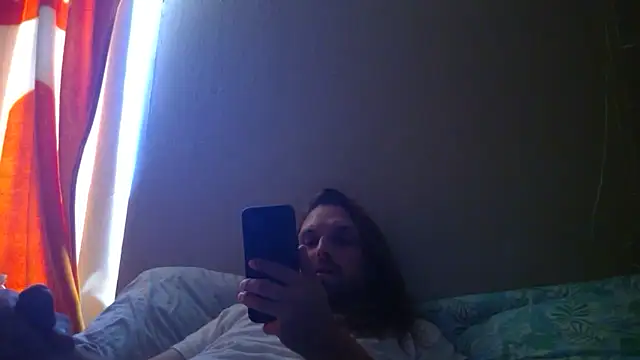 Snapshot of VitaminmanFL chatting on 12/24/24, 09:44 VitaminmanFL online show from 12/24/24, 09:44