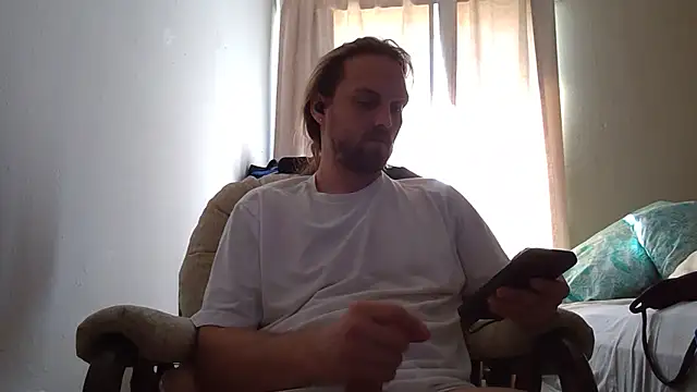 Snapshot of VitaminmanFL chatting on 03/12/25, 03:07 VitaminmanFL online show from 03/12/25, 03:07