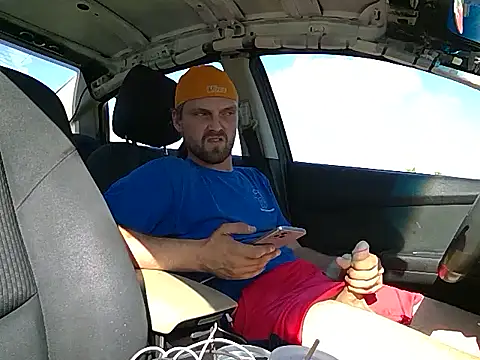 Snapshot of VitaminmanFL chatting on 09/30/25, 07:41 VitaminmanFL online show from 09/30/25, 07:41