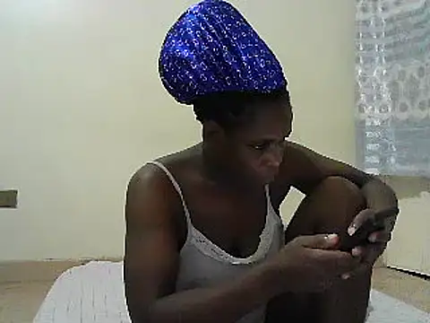 princess-cutie12 online show from 03/08/25, 06:37