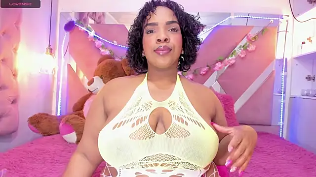 Snapshot of Scarlett-Bonnet chatting on 12/28/24, 04:08 Scarlett-Bonnet online show from 12/28/24, 04:08