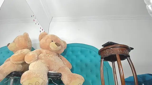 Snapshot of Alex_Keit chatting on 10/30/25, 01:23 Alex Keit online show from 10/30/25, 01:23