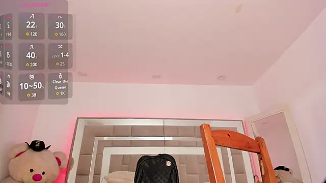 Nicolle foxy online show from 10/15/25, 12:49