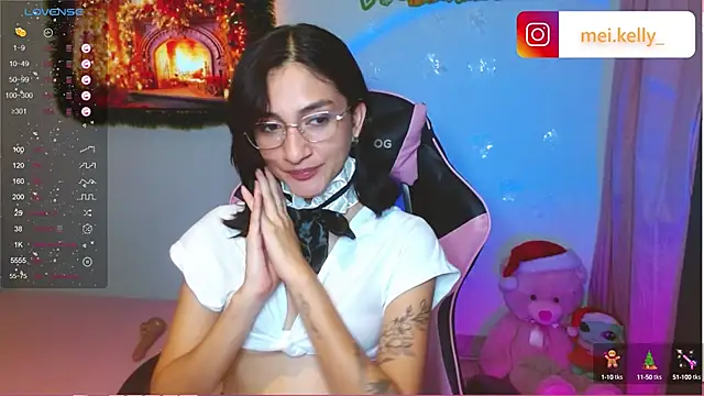 Snapshot of Mei_Kelly chatting on 12/10/24, 12:17 Mei Kelly online show from 12/10/24, 12:17