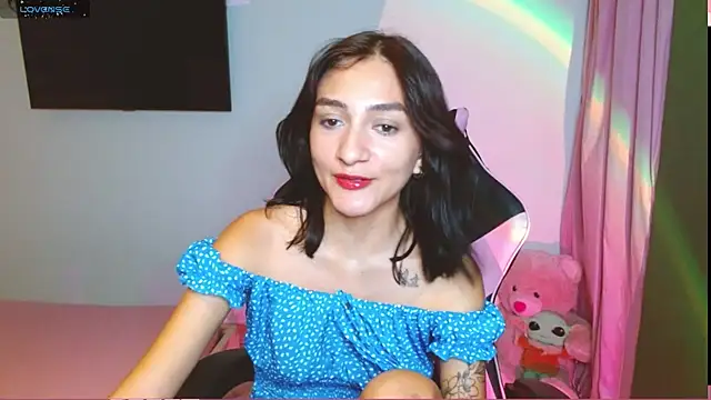 Snapshot of Mei_Kelly chatting on 01/04/25, 12:48 Mei Kelly online show from 01/04/25, 12:48