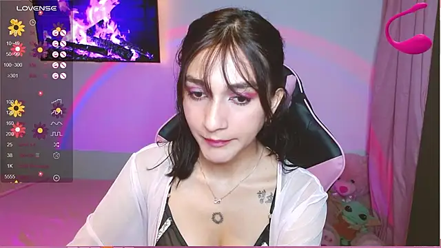 Snapshot of Mei_Kelly chatting on 01/27/25, 11:33 Mei Kelly online show from 01/27/25, 11:33