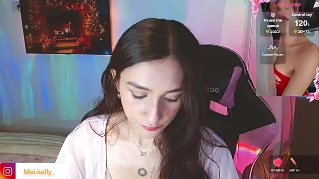 Snapshot of Mei_Kelly chatting on 12/02/25, 12:05 Mei Kelly online show from 12/02/25, 12:05