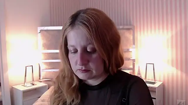 Snapshot of ViioletaMora chatting on 02/17/25, 09:19 ViioletaMora online show from 02/17/25, 09:19