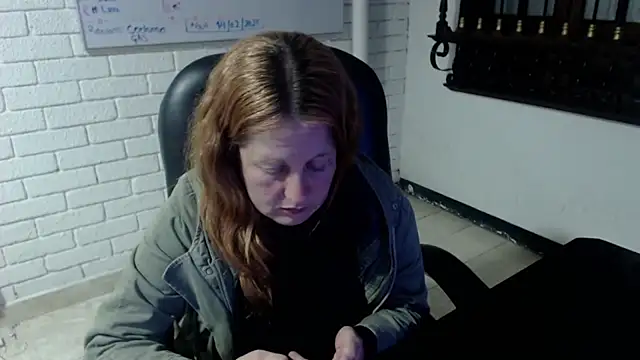 Snapshot of ViioletaMora chatting on 02/19/25, 09:17 ViioletaMora online show from 02/19/25, 09:17