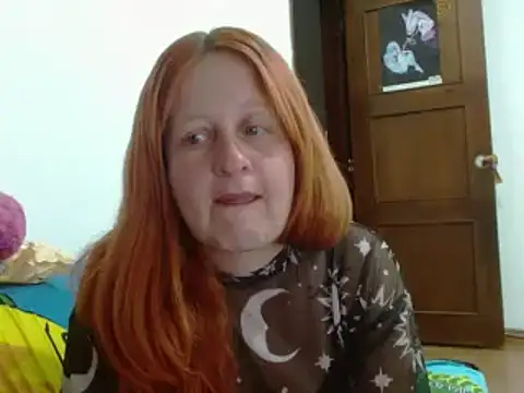 Snapshot of ViioletaMora chatting on 10/05/25, 12:09 ViioletaMora online show from 10/05/25, 12:09