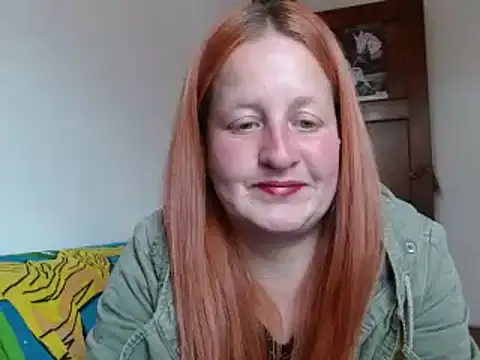 Snapshot of ViioletaMora chatting on 10/23/25, 08:29 ViioletaMora online show from 10/23/25, 08:29