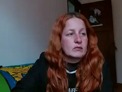 Snapshot of ViioletaMora chatting on 11/12/25, 08:19 ViioletaMora online show from 11/12/25, 08:19