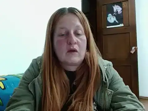 Snapshot of ViioletaMora chatting on 11/30/25, 03:43 ViioletaMora online show from 11/30/25, 03:43