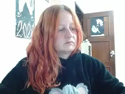 Snapshot of ViioletaMora chatting on 02/08/26, 11:41 ViioletaMora online show from 02/08/26, 11:41