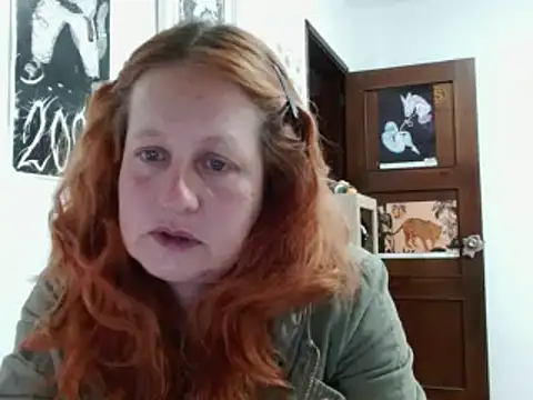 Snapshot of ViioletaMora chatting on 02/23/26, 02:42 ViioletaMora online show from 02/23/26, 02:42