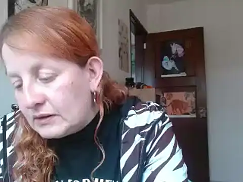 Snapshot of ViioletaMora chatting on 03/15/26, 07:31 ViioletaMora online show from 03/15/26, 07:31