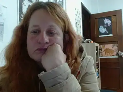 Snapshot of ViioletaMora chatting on 03/25/26, 02:06 ViioletaMora online show from 03/25/26, 02:06